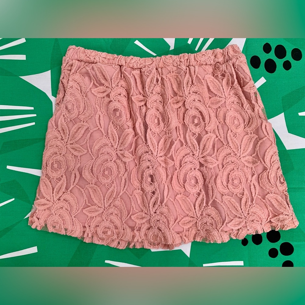 Pocketed Lined Lacey Blush Pink Elastic Waistband Comfy Mini Flowy Skirt